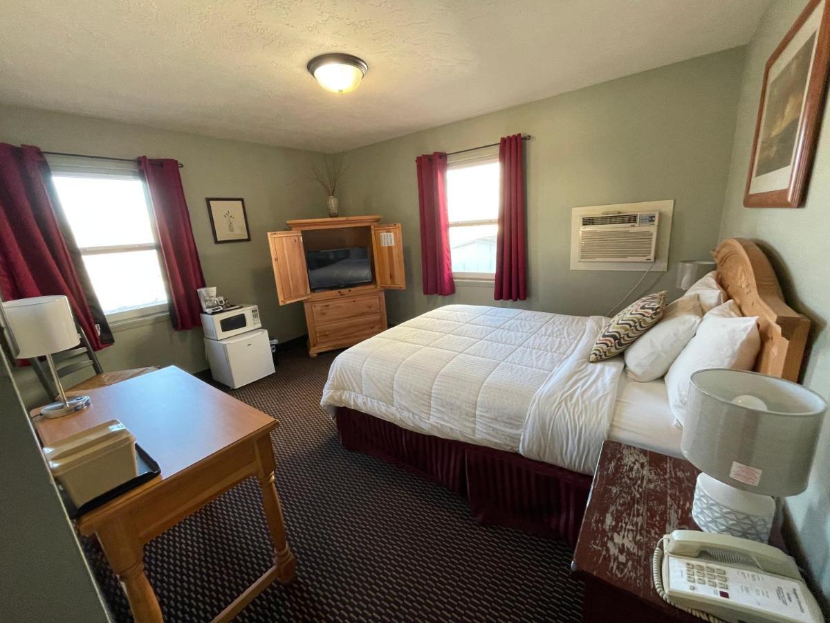 Rugged Country Lodge Pendleton Exterior foto