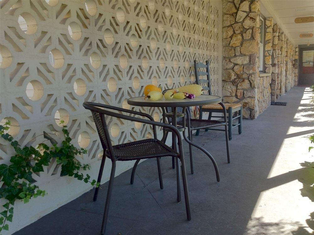 Rugged Country Lodge Pendleton Exterior foto